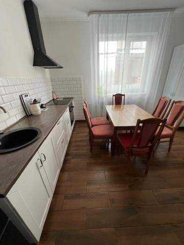 Будинок Вул Кульпарківська 130 Lviv Ngoại thất bức ảnh